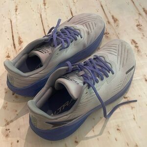 Altra AltraFWD Experience Road-Running Shoes - Women's Size 9.5